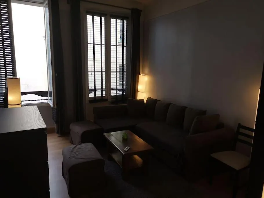 2 Rustique - Bastille Paris Centre location