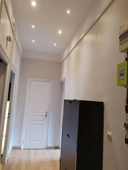 2 Rustique - Bastille Paris Centre 0*,